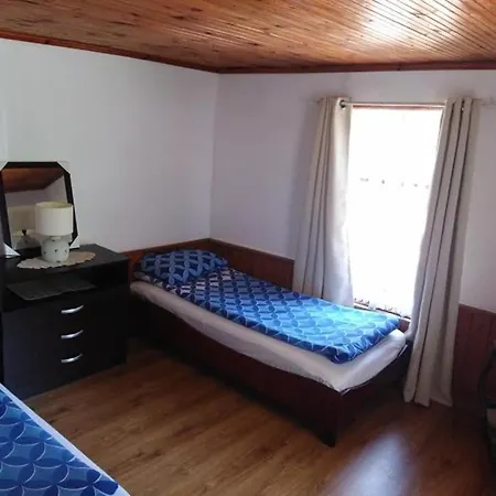 Granpa's House Ruhovtsi